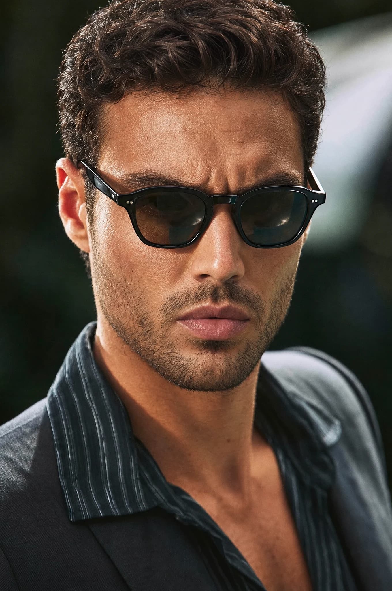 Portrait wearing sunglasses and a black shirt